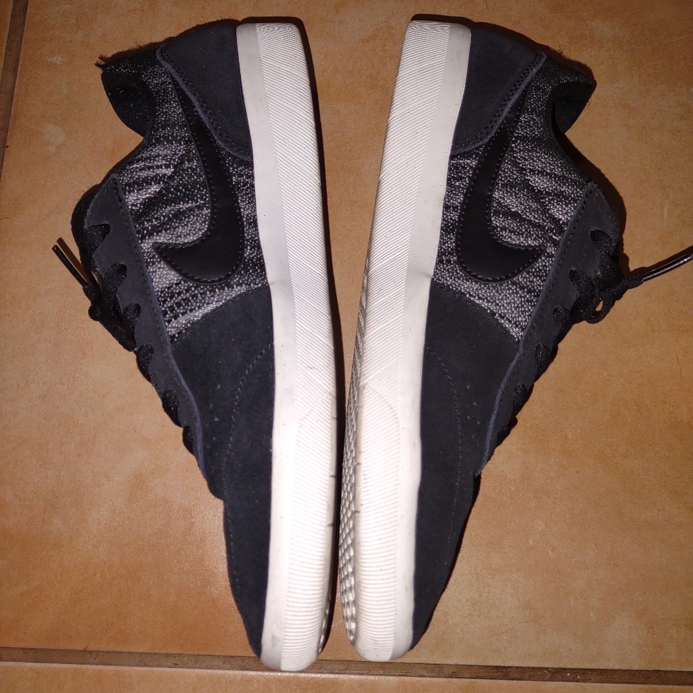 Nike SB Team Classic Premium